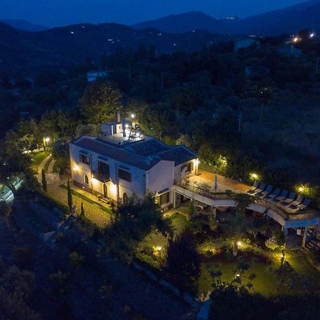 Villarose Castelbuono  Exterior photo
